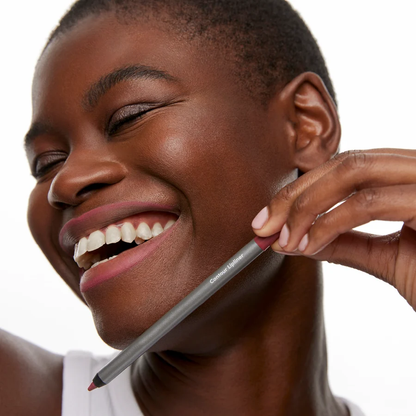 Full-Lip Contour Liner
